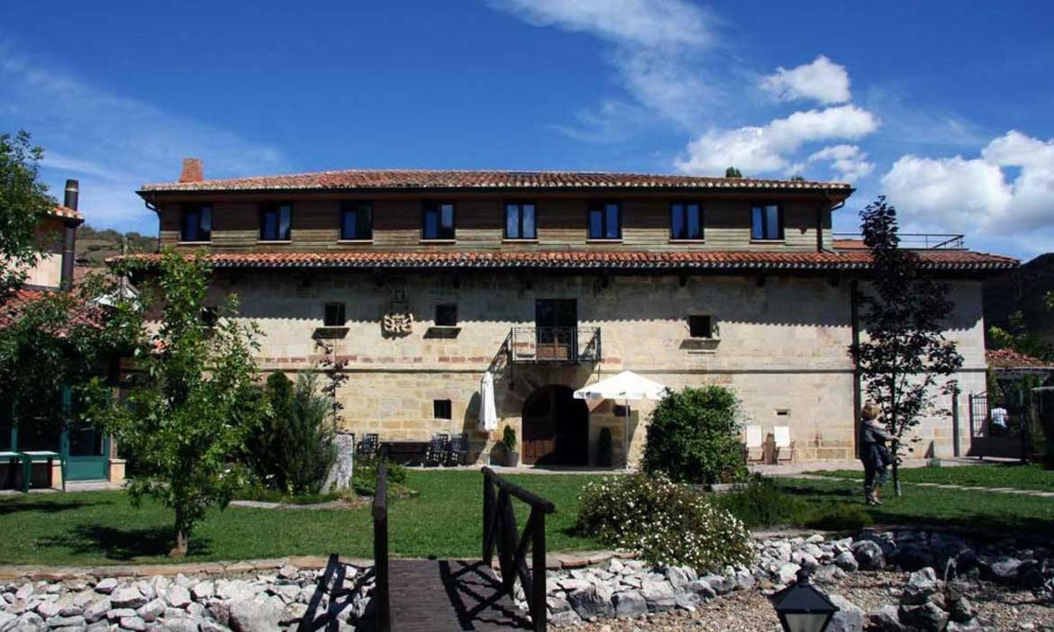 Hotel Posada Fuentes Carrionas Camasobres Exterior foto