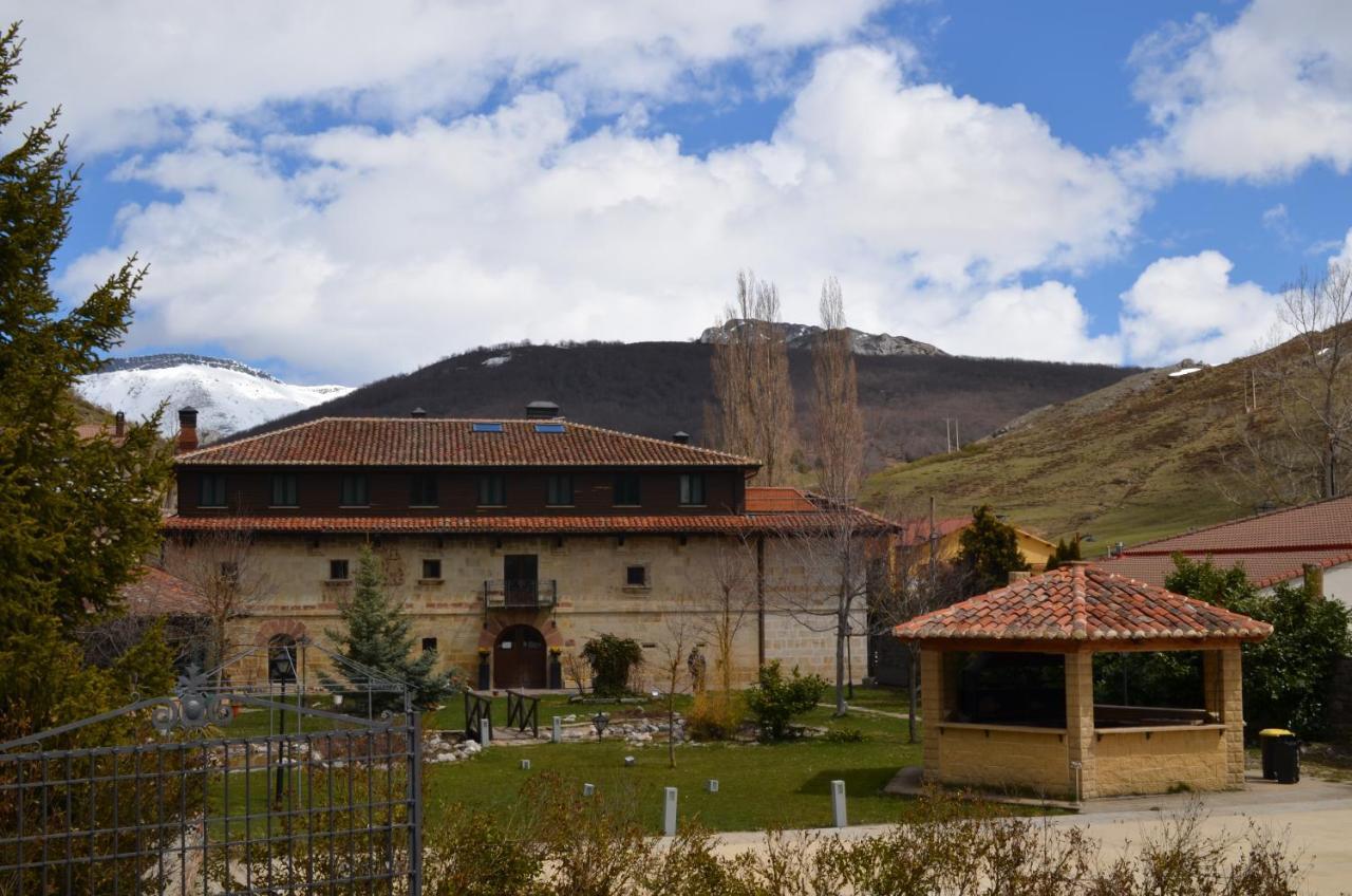 Hotel Posada Fuentes Carrionas Camasobres Exterior foto