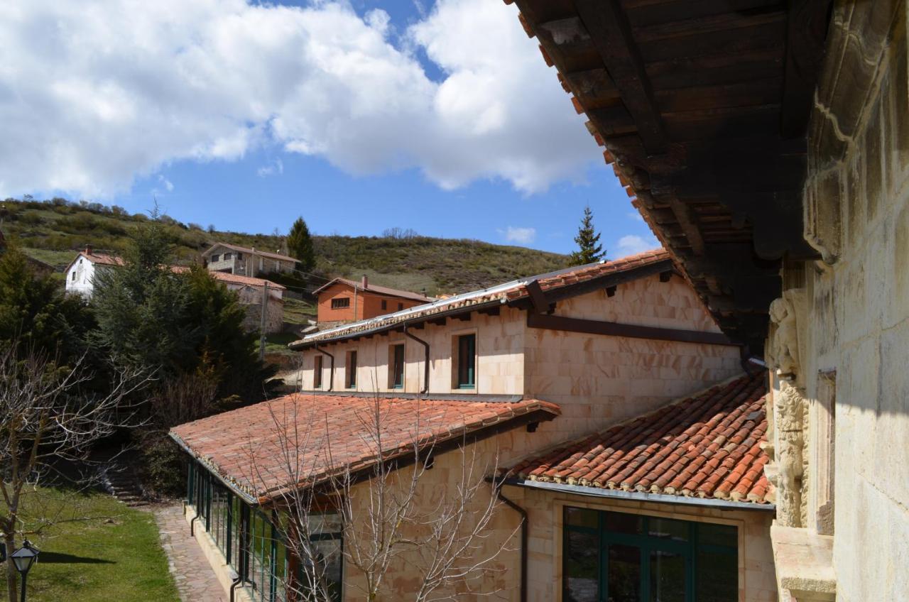 Hotel Posada Fuentes Carrionas Camasobres Exterior foto